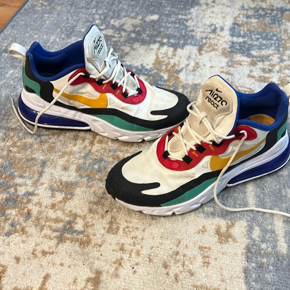 Air Max 270 React - NIKE